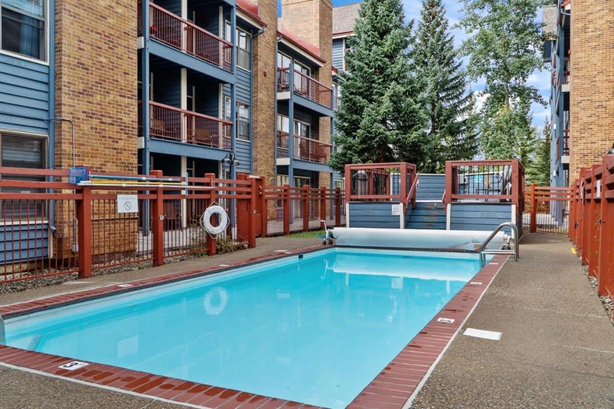 Cozy Studio With Shared Pool -3 Min To Ski Lift Breckenridge Exterior photo