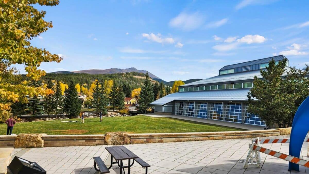 Cozy Studio With Shared Pool -3 Min To Ski Lift Breckenridge Exterior photo
